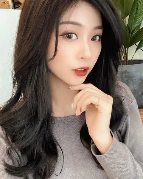 小圆脸雪雪